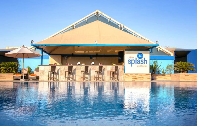 Splash Pool Lounge